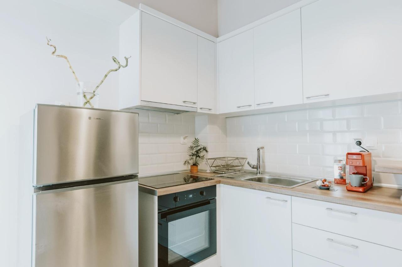 Weekend101 Apartment - Thessaloniki Centre Luaran gambar